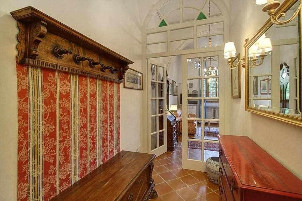 דירות פירנצה Santa Croce Elegant With Garage מראה חיצוני תמונה