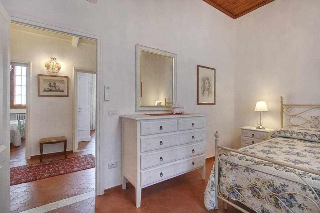 דירות פירנצה Santa Croce Elegant With Garage מראה חיצוני תמונה