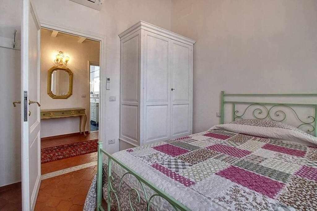 דירות פירנצה Santa Croce Elegant With Garage מראה חיצוני תמונה