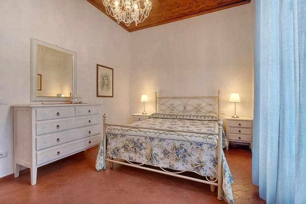 דירות פירנצה Santa Croce Elegant With Garage מראה חיצוני תמונה