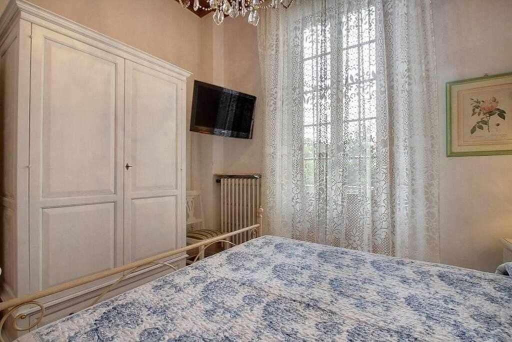 דירות פירנצה Santa Croce Elegant With Garage מראה חיצוני תמונה